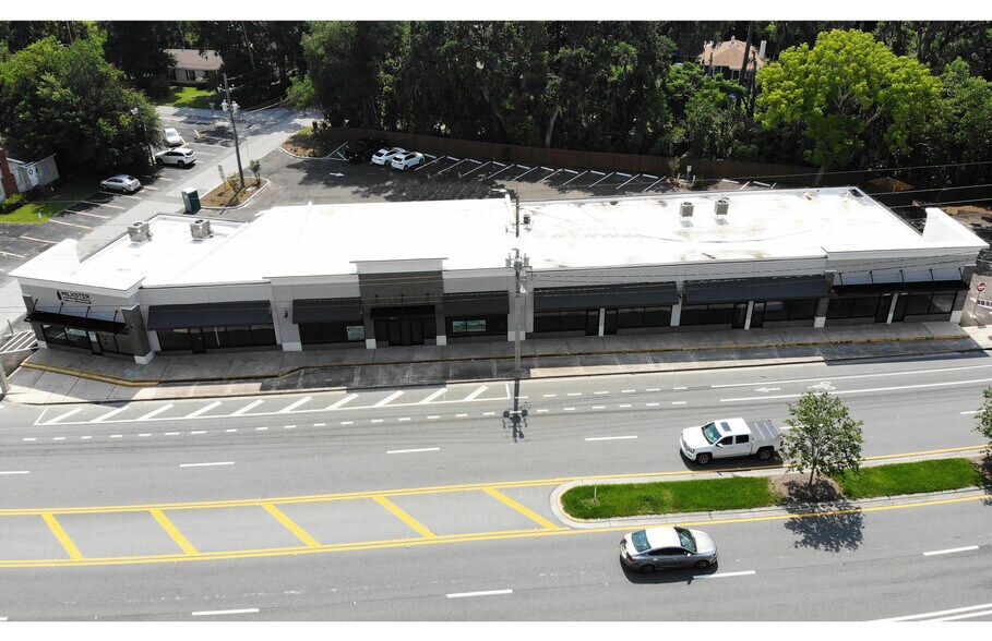More Photos Of 3921-3953 Hendricks Ave, Jacksonville Storefront For Lease