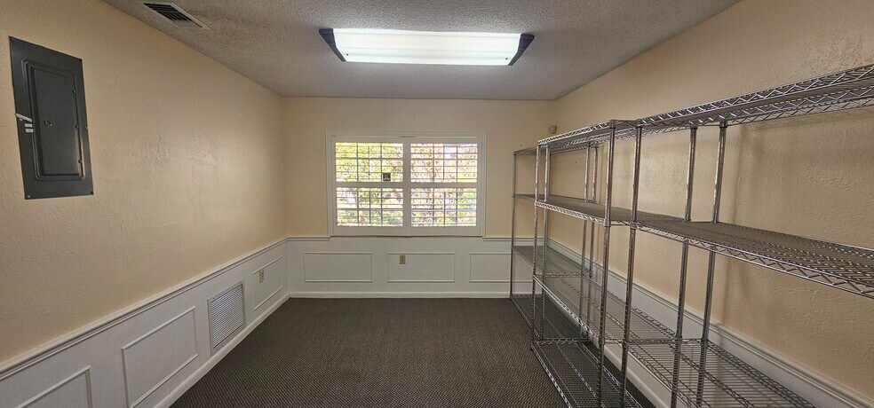 More Photos Of 1488 Seminola Ave, Casselberry Office Residential For Lease