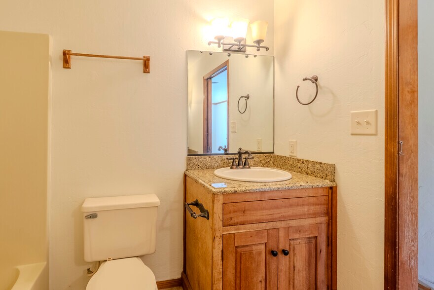 More Photos Of 8356 Sylva Rd, Franklin Office For Sale