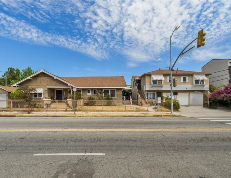 Primary Photo Of 912-918 N Wilton Pl, Los Angeles Apartments For Sale