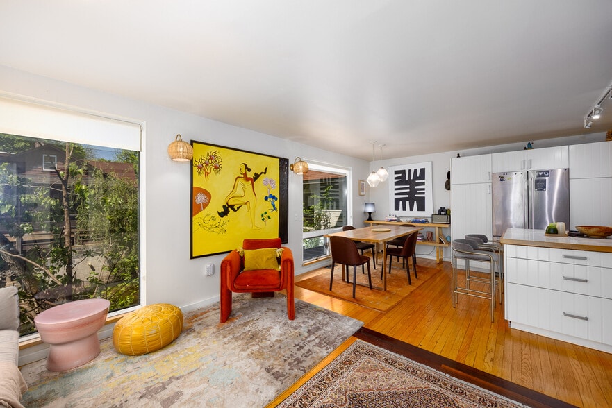 More Photos Of 8 Tannery Brook Rd, Woodstock Specialty For Sale