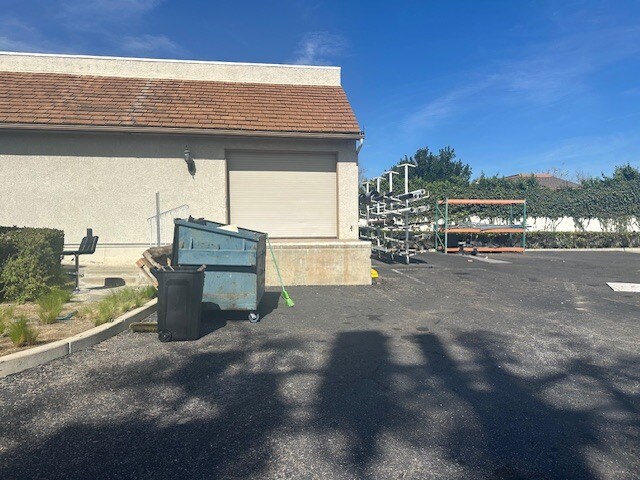 More Photos Of 570 S Beach Blvd, La Habra Office For Lease