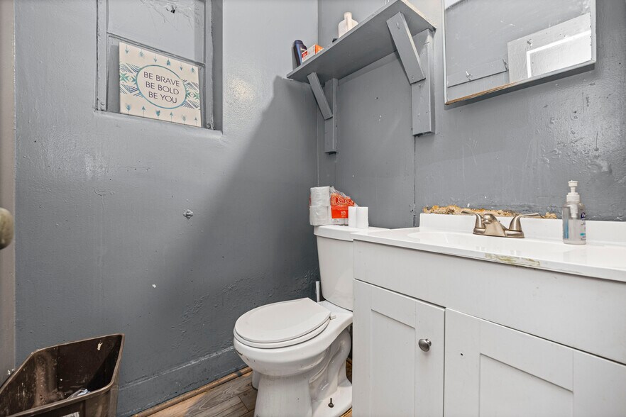 More Photos Of 10644 Morang Dr, Detroit Storefront For Sale