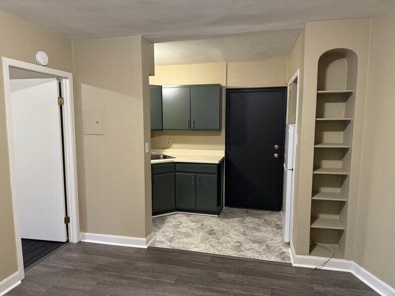 More Photos Of 7430 Harwood Ave, Milwaukee Apartments For Sale