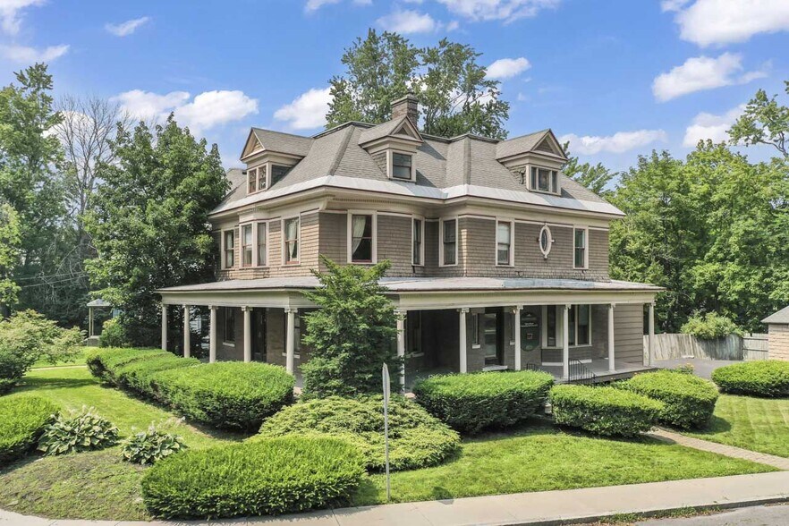 Primary Photo Of 1311 Union St, Schenectady Office For Sale