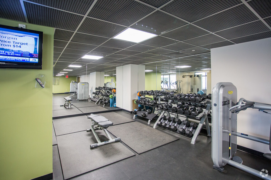 More Photos Of 8710 Cameron St, Silver Spring Apartments For Lease