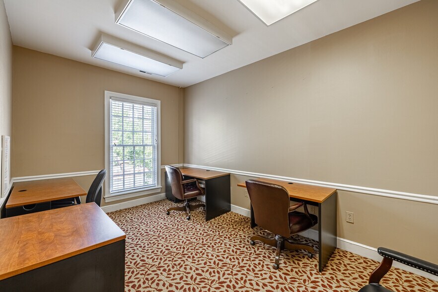 More Photos Of 223-225 N Washington St, Alexandria Office For Lease