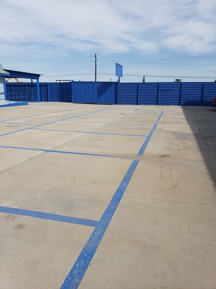 More Photos Of 1605 W Broadway Rd, Phoenix Warehouse For Sale