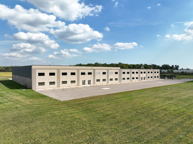 Primary Photo Of 15211 Laethem Dr, Armada Manufacturing For Lease