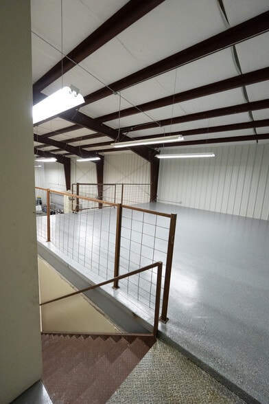 More Photos Of 12633 Shiloh Church Rd, Houston Warehouse For Sale