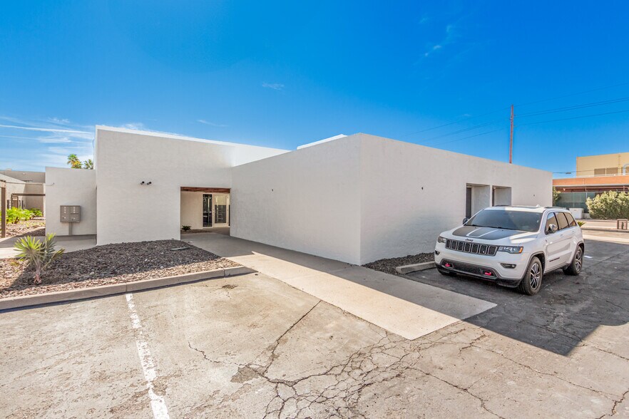 More Photos Of 1525 N Granite Reef Rd, Scottsdale Medical For Lease