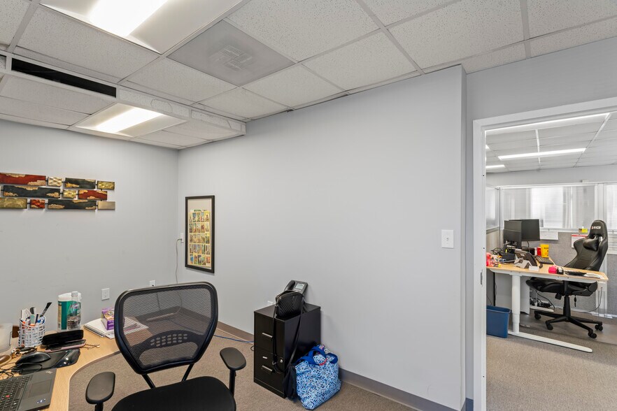 More Photos Of 7210 Old Keene Mill Rd, Springfield Medical For Lease