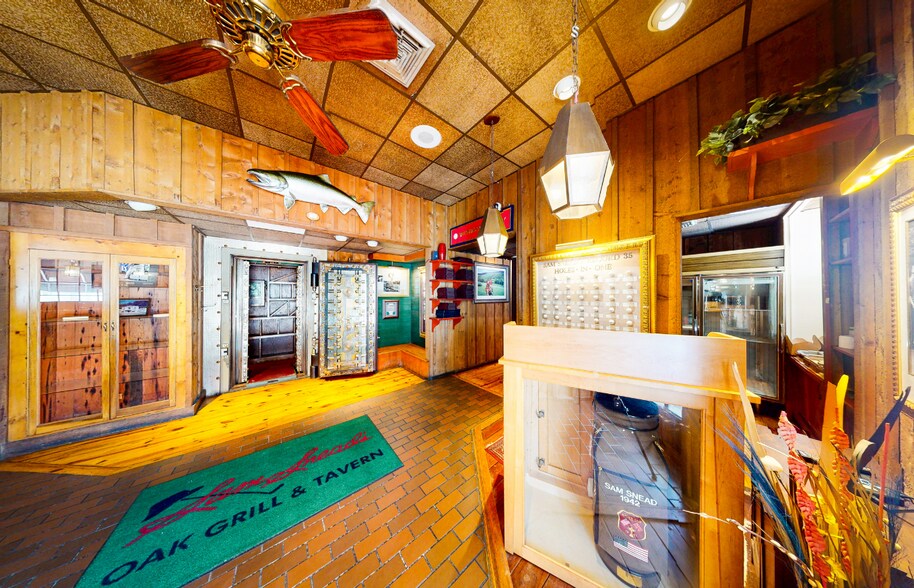 More Photos Of 2849 Main st, Hot Springs Restaurant For Sale