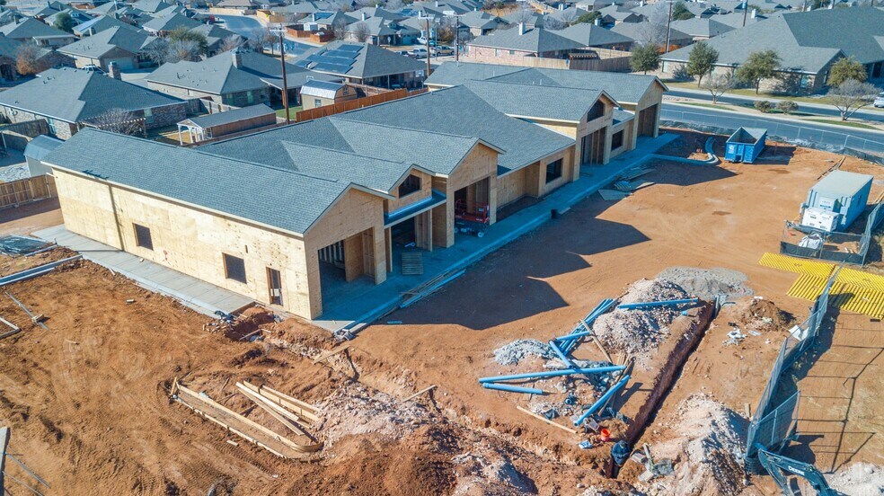 More Photos Of 607 Tradewinds Blvd, Midland Land For Lease