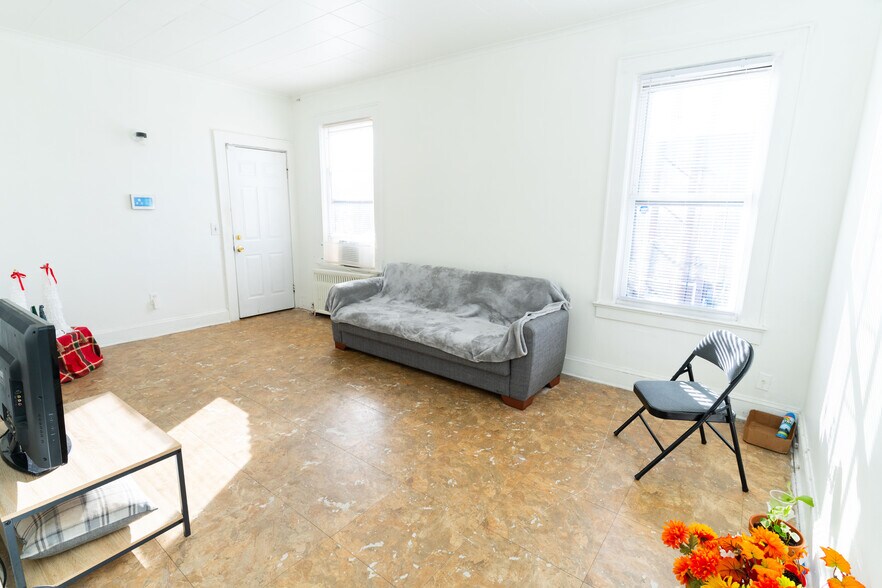 More Photos Of 370 E 18th St, Paterson Storefront Retail Residential For Sale