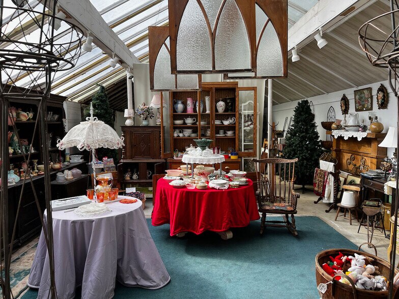 More Photos Of 612 Grant St, Franklin Garden Center For Sale