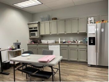 More Photos Of 3221 Summit Square Pl, Lexington Medical For Sale