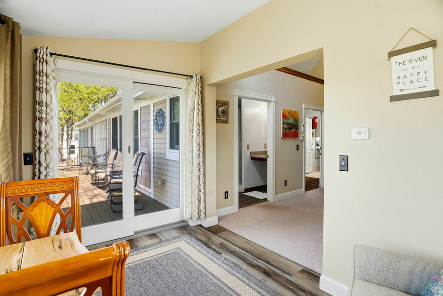 More Photos Of 305 River St, Osceola Hospitality For Sale