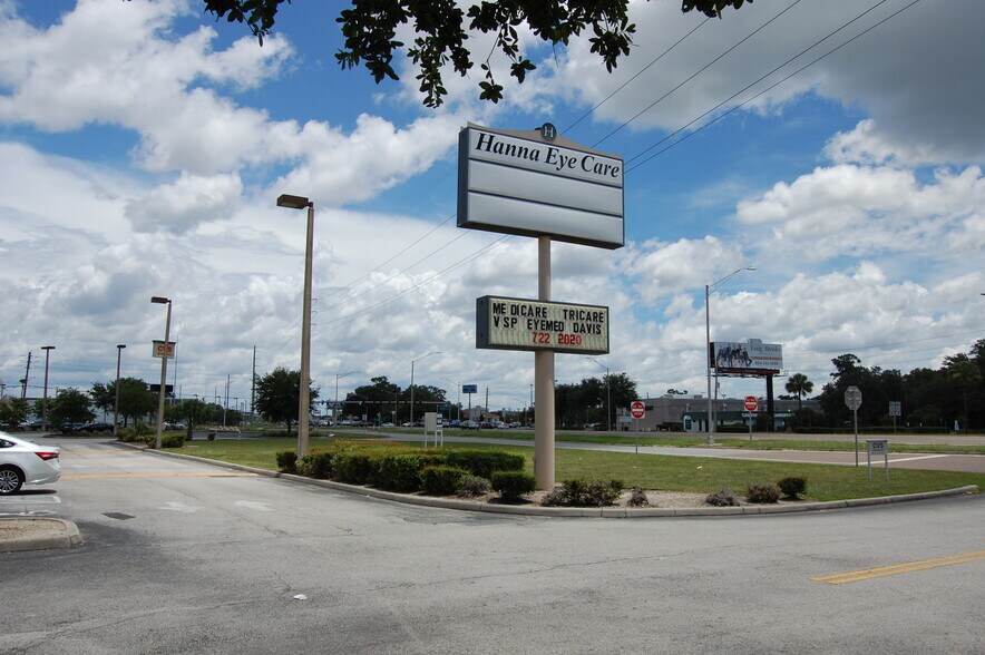 More Photos Of 1680 Southside Blvd, Jacksonville Medical For Lease