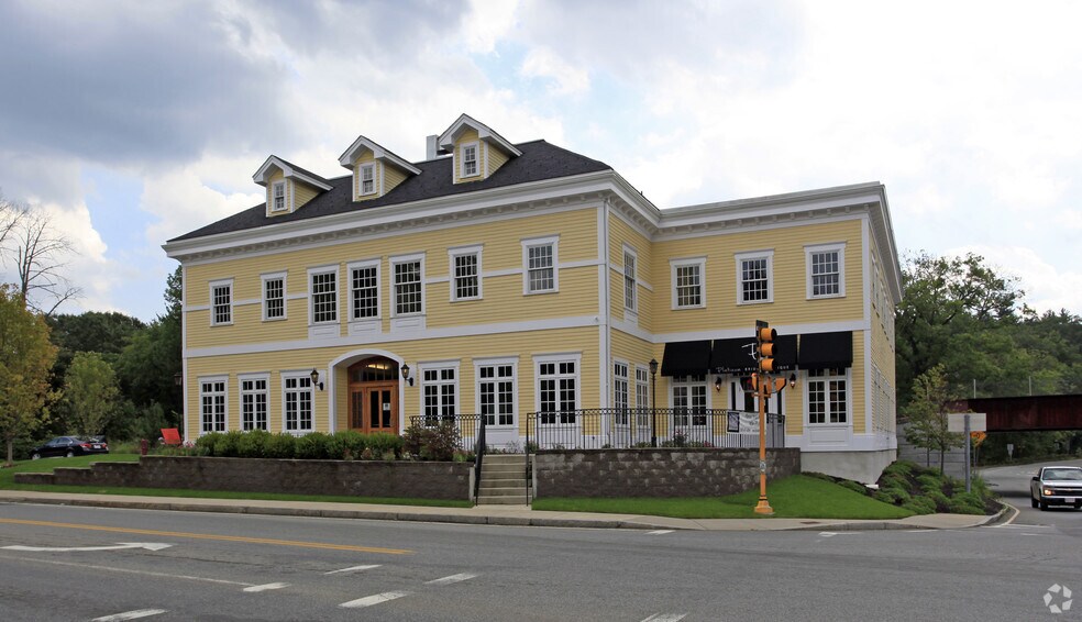 Primary Photo Of 106 Southville Rd, Southborough Office For Lease