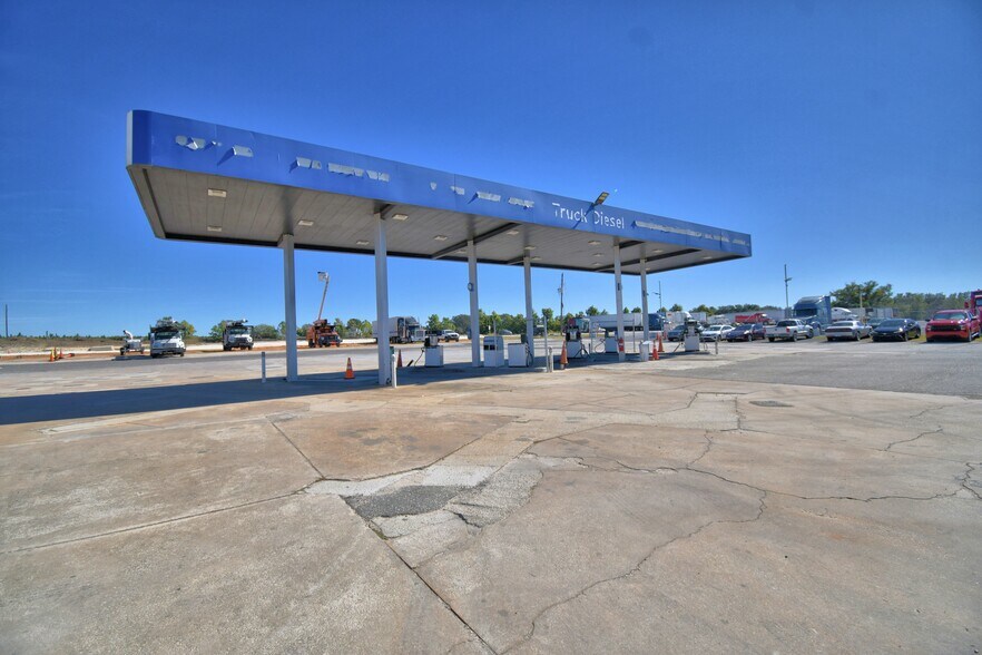 More Photos Of 16311 Highway 27, Lake Wales Service Station For Sale