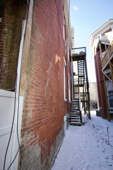 More Photos Of 1111 S 2nd St, Louisville Apartments For Sale