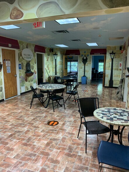 More Photos Of 3071 Bordentown Ave, Parlin Schools For Sale