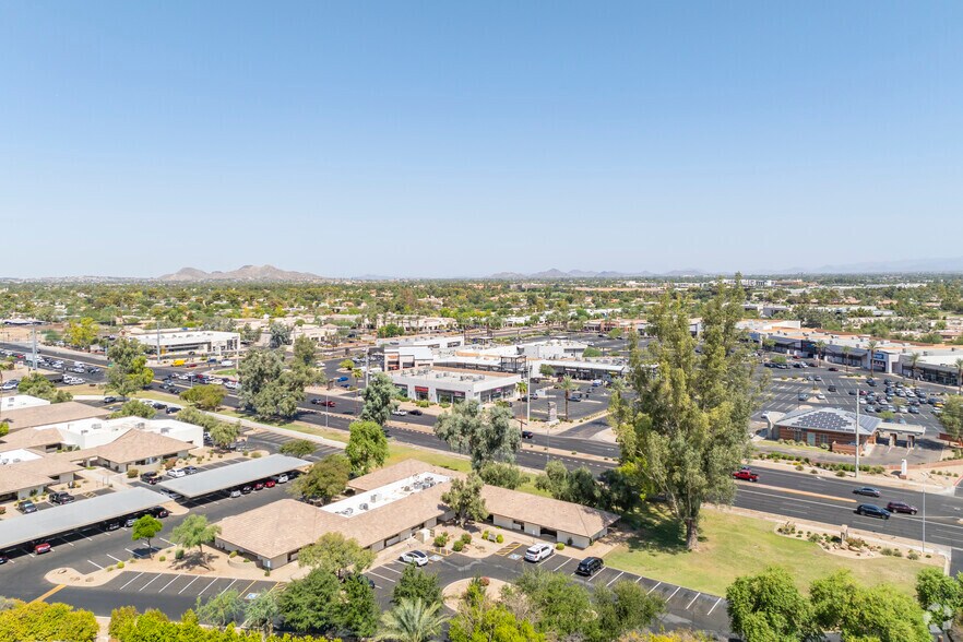 More Photos Of 10555-10599 N Tatum Blvd, Paradise Valley Medical For Lease