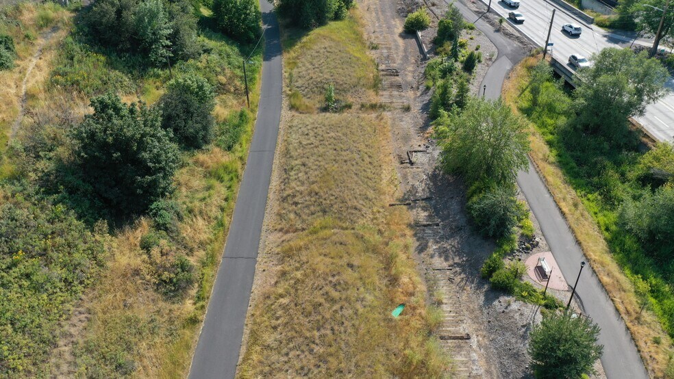 More Photos Of 110 NE Whitman Dr, Pullman Warehouse For Sale