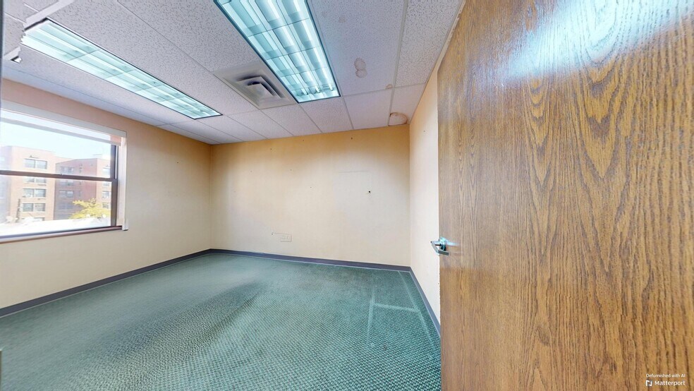 More Photos Of 1725 E 12th St, Brooklyn Medical For Lease