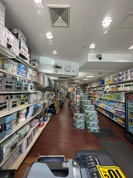 More Photos Of 1315 Avenue J, Brooklyn Storefront Retail Residential For Lease