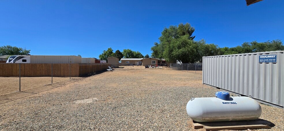 More Photos Of 437 Butterfield Rd, Chino Valley General Retail For Sale