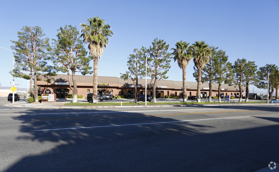 More Photos Of 42301-42325 10th St W, Lancaster General Retail For Sale