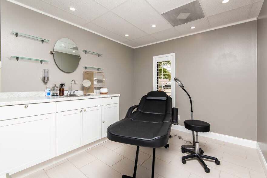 More Photos Of 315 E Strawbridge Ave, Melbourne Medical For Lease