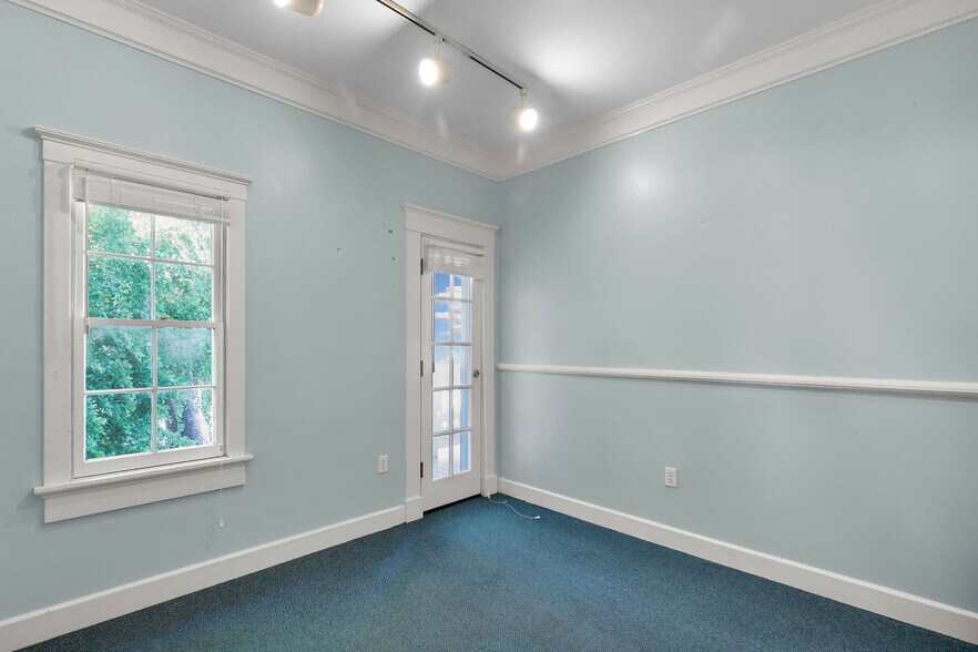 More Photos Of 88101 Old Hwy, Islamorada Office For Sale