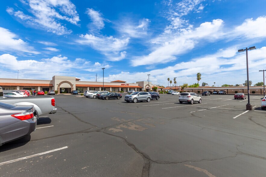 More Photos Of 2815 S Alma School Rd, Mesa Storefront Retail Office For Lease