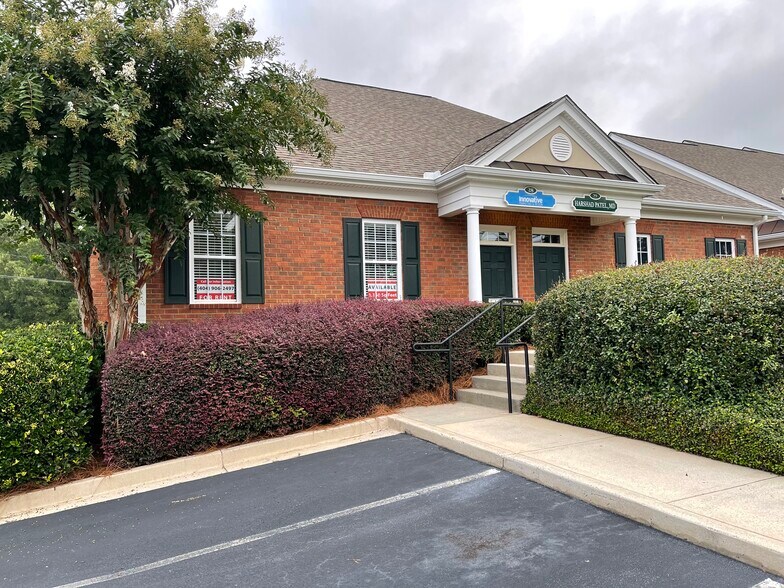 More Photos Of 4994 Lower Roswell Rd, Marietta Office For Lease