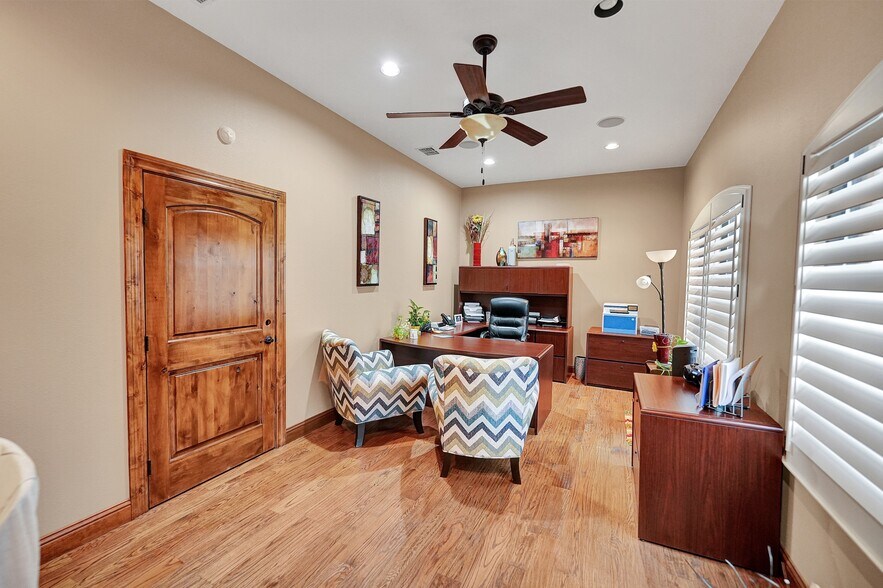 More Photos Of 5006 Portico Way, Midland Medical For Sale