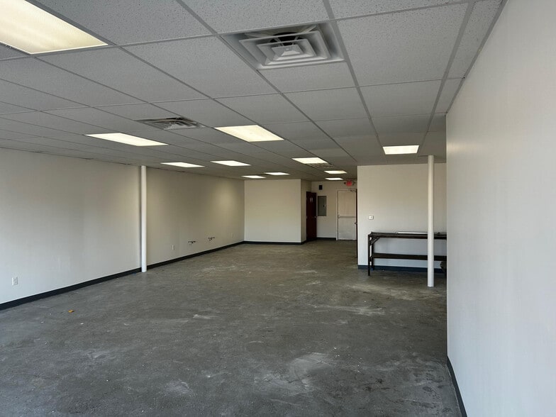 More Photos Of 500 S Lake Dallas Dr, Lake Dallas Daycare Center For Lease