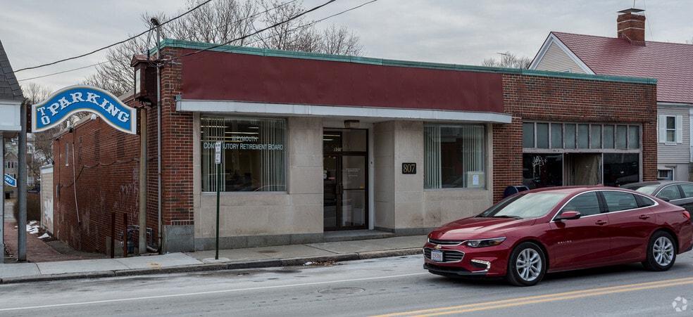 Primary Photo Of 805-807 Broad St, Weymouth Storefront For Lease