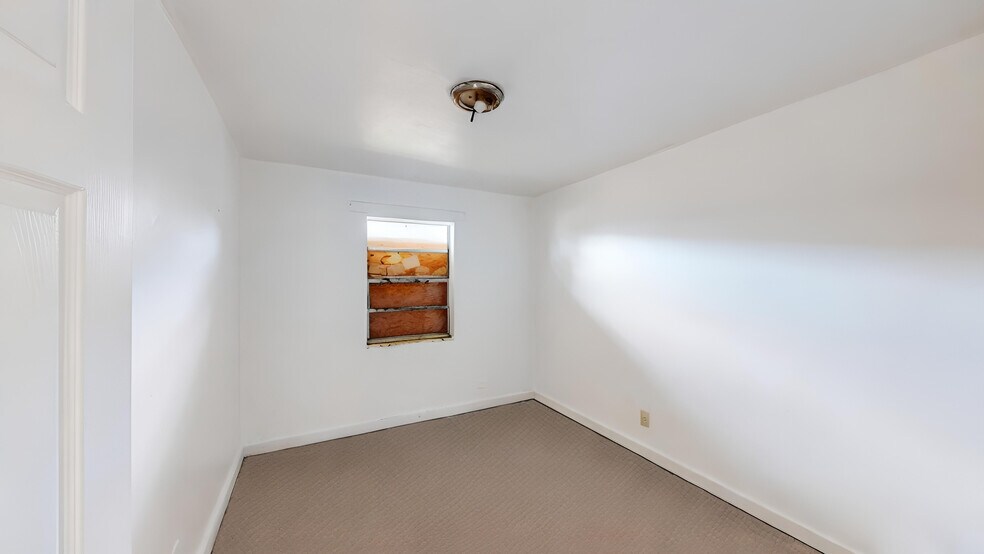 More Photos Of 1478 NW 2nd Ave, Florida City Multifamily For Sale