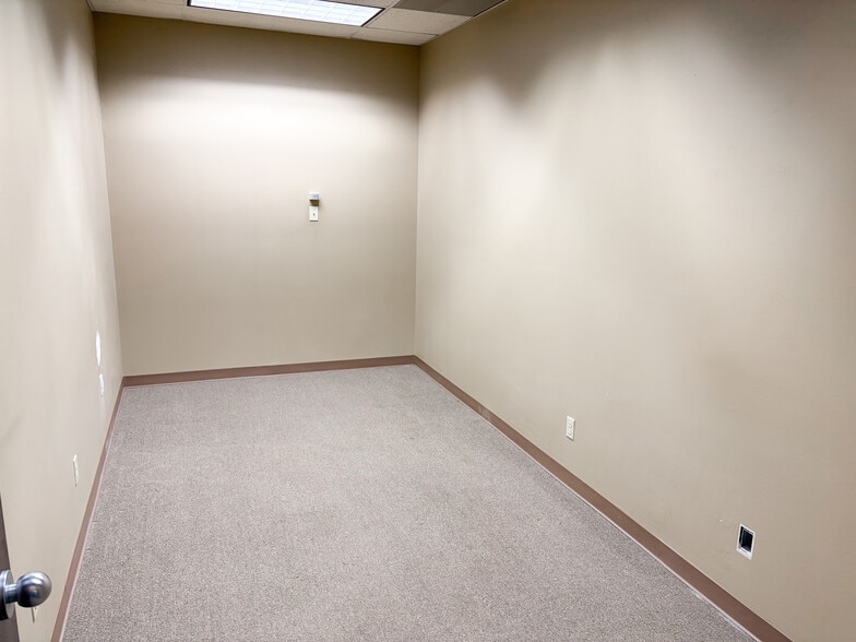 More Photos Of 4021 84th St, Lubbock Loft Creative Space For Lease