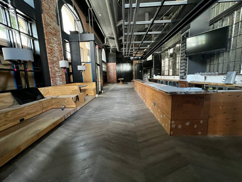 More Photos Of 610 S Main St, Los Angeles Apartments For Lease