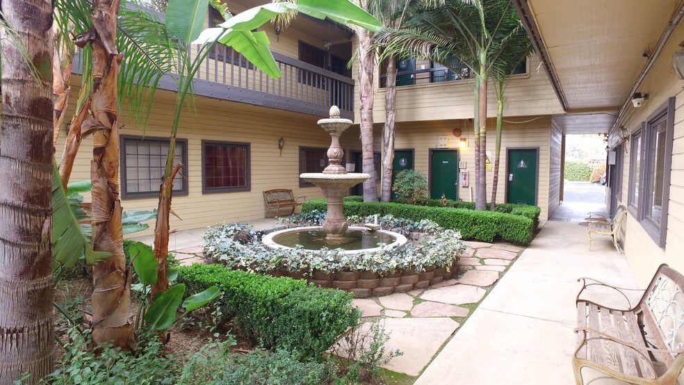 More Photos Of 1305 W Arrow Hwy, San Dimas Medical For Lease