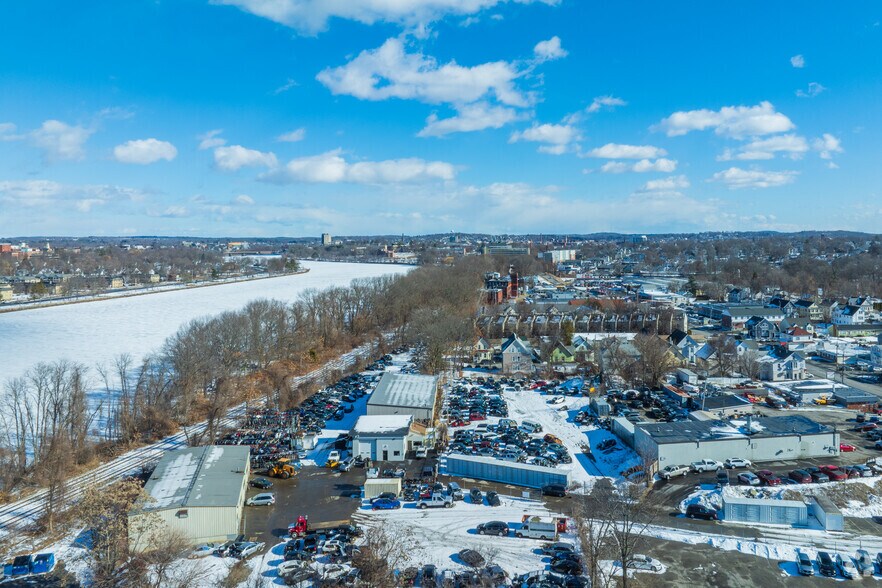 More Photos Of 9 Baldwin St, Lowell Warehouse For Sale