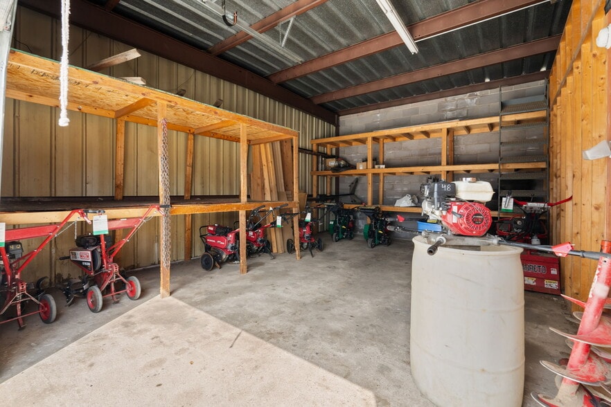 More Photos Of 400 N Circle Dr, Colorado Springs Storefront For Sale