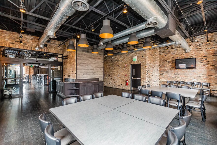 More Photos Of 34 S Main St, Mount Prospect Storefront For Sale