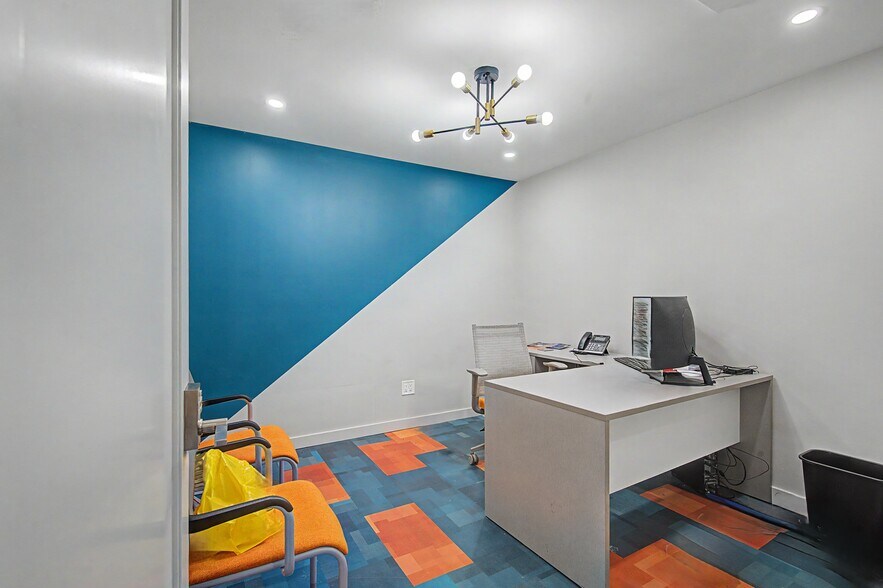 More Photos Of 11 Abrams Rd, Central Valley Office For Sale
