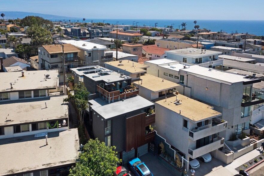 More Photos Of 472 Rosecrans Ave, Manhattan Beach Apartments For Sale