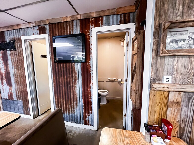 More Photos Of 108 S Main St, Yantis Restaurant For Sale